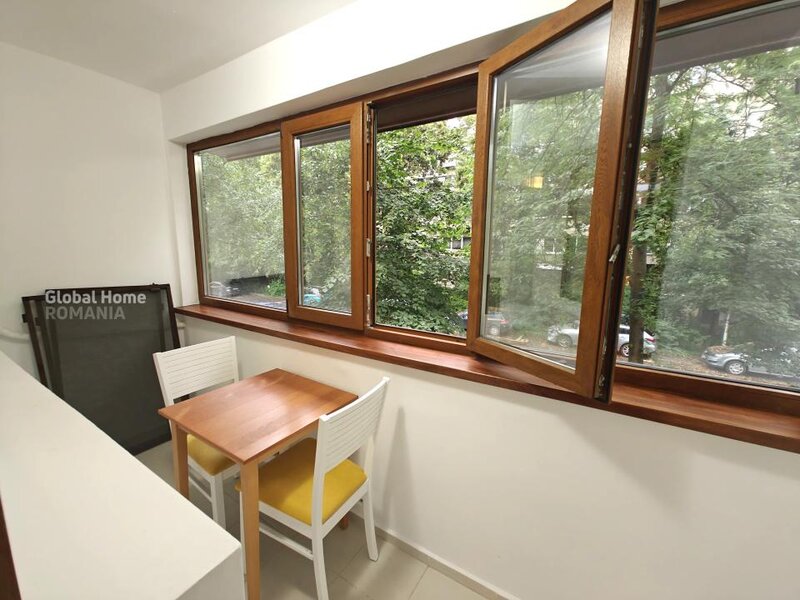 Drumul Taberei, apartament semicentral la cheie, 2 camere + 1 balcon, 230 m de Metrou Favorit.